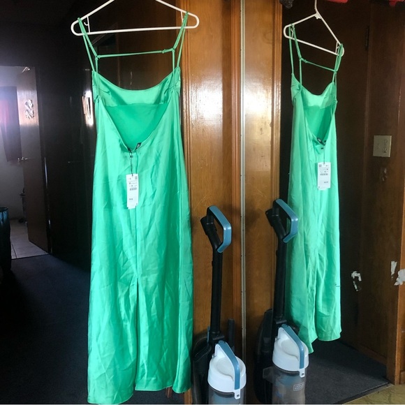 Zara SATIN EFFECT MIDI DRESS - Picture 9 of 13